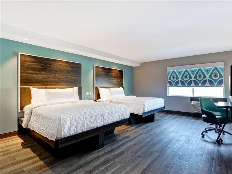 Tru By Hilton Edmonton Windermere Dış mekan fotoğraf