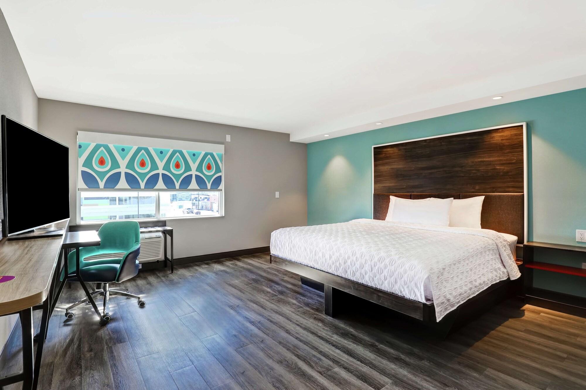 Tru By Hilton Edmonton Windermere Dış mekan fotoğraf