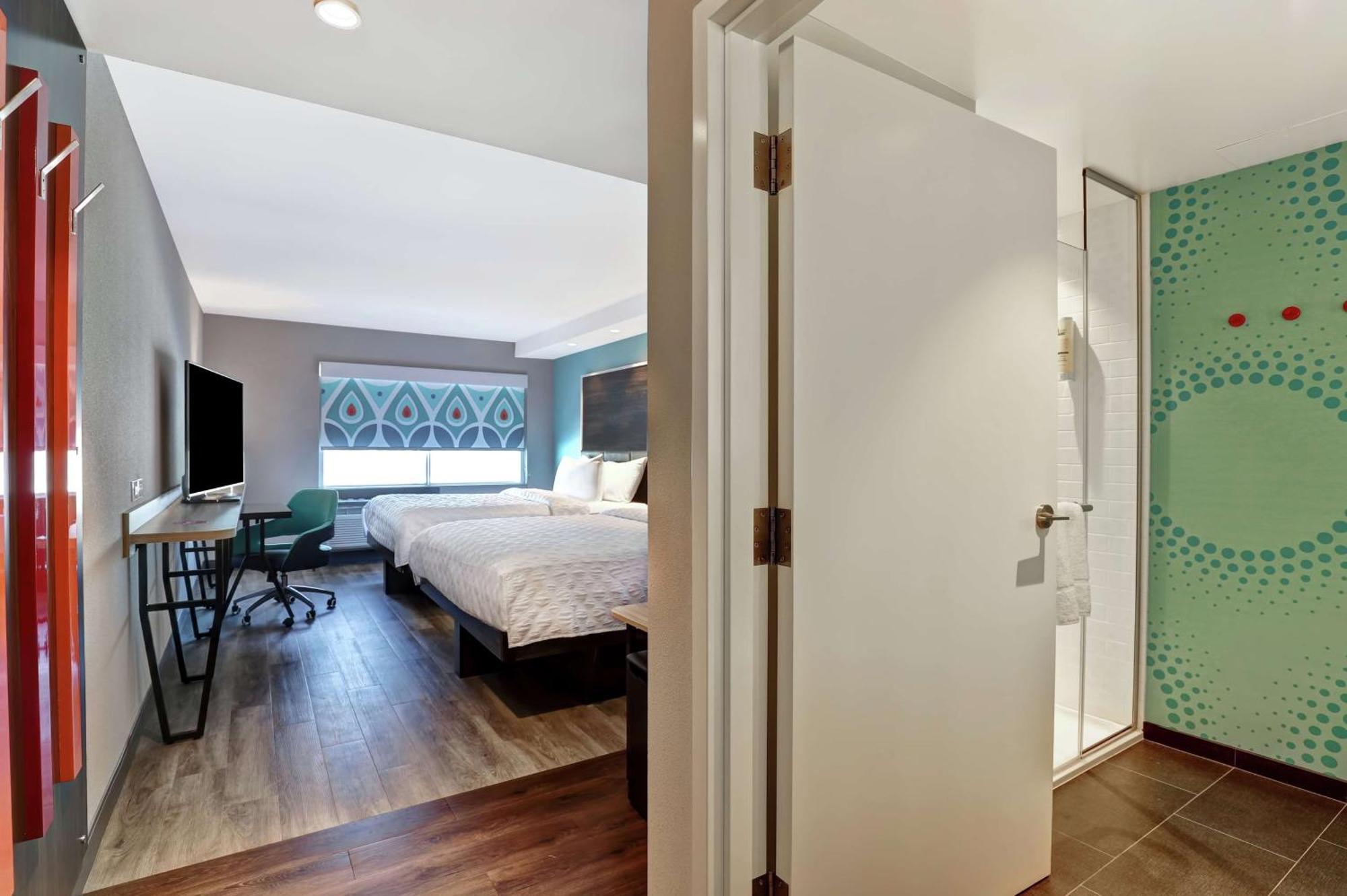 Tru By Hilton Edmonton Windermere Dış mekan fotoğraf