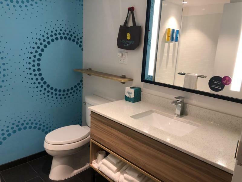 Tru By Hilton Edmonton Windermere Dış mekan fotoğraf